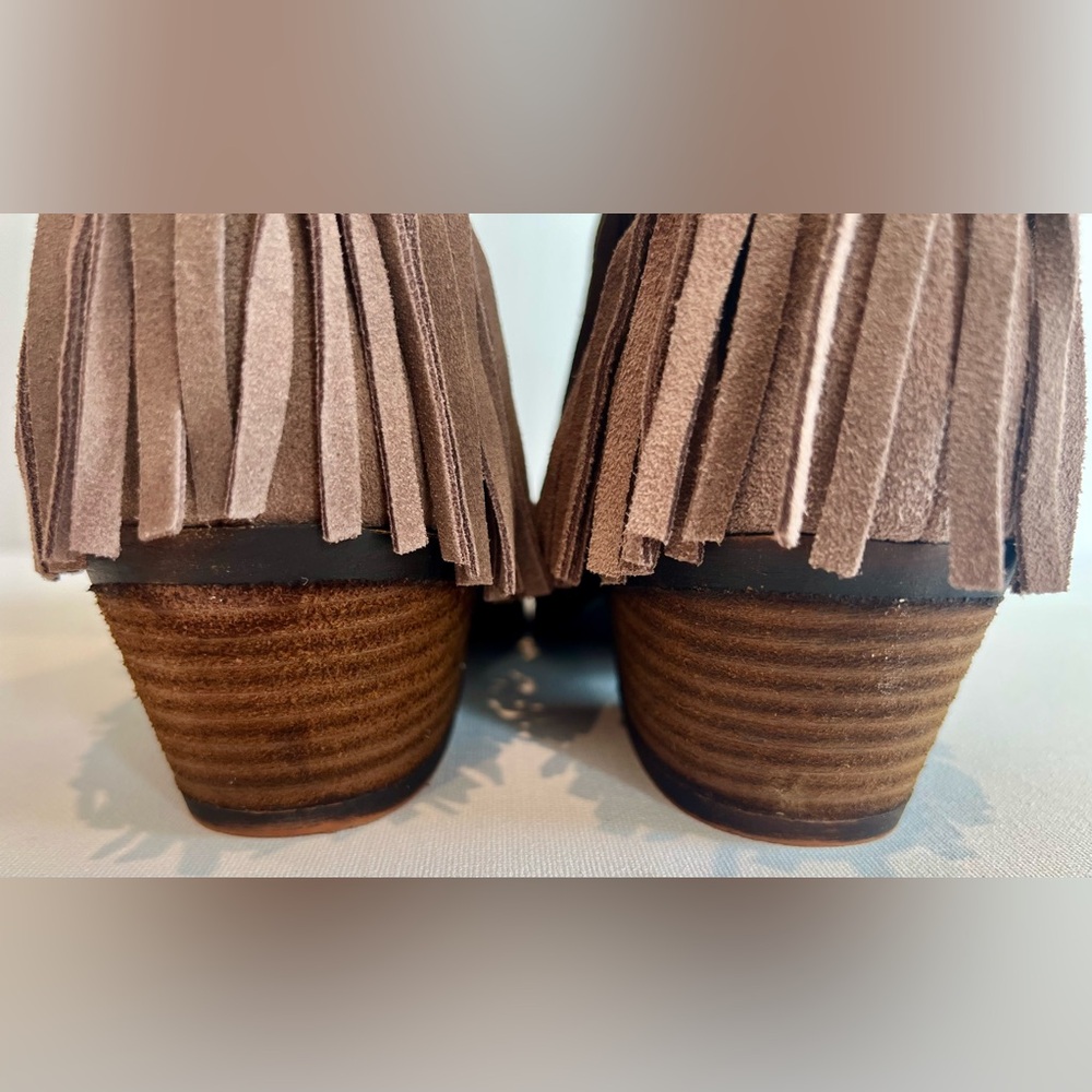 Restricted Fringe Suede Leather Ankle Booties Tan Brown Heel - Picture 8 of 9